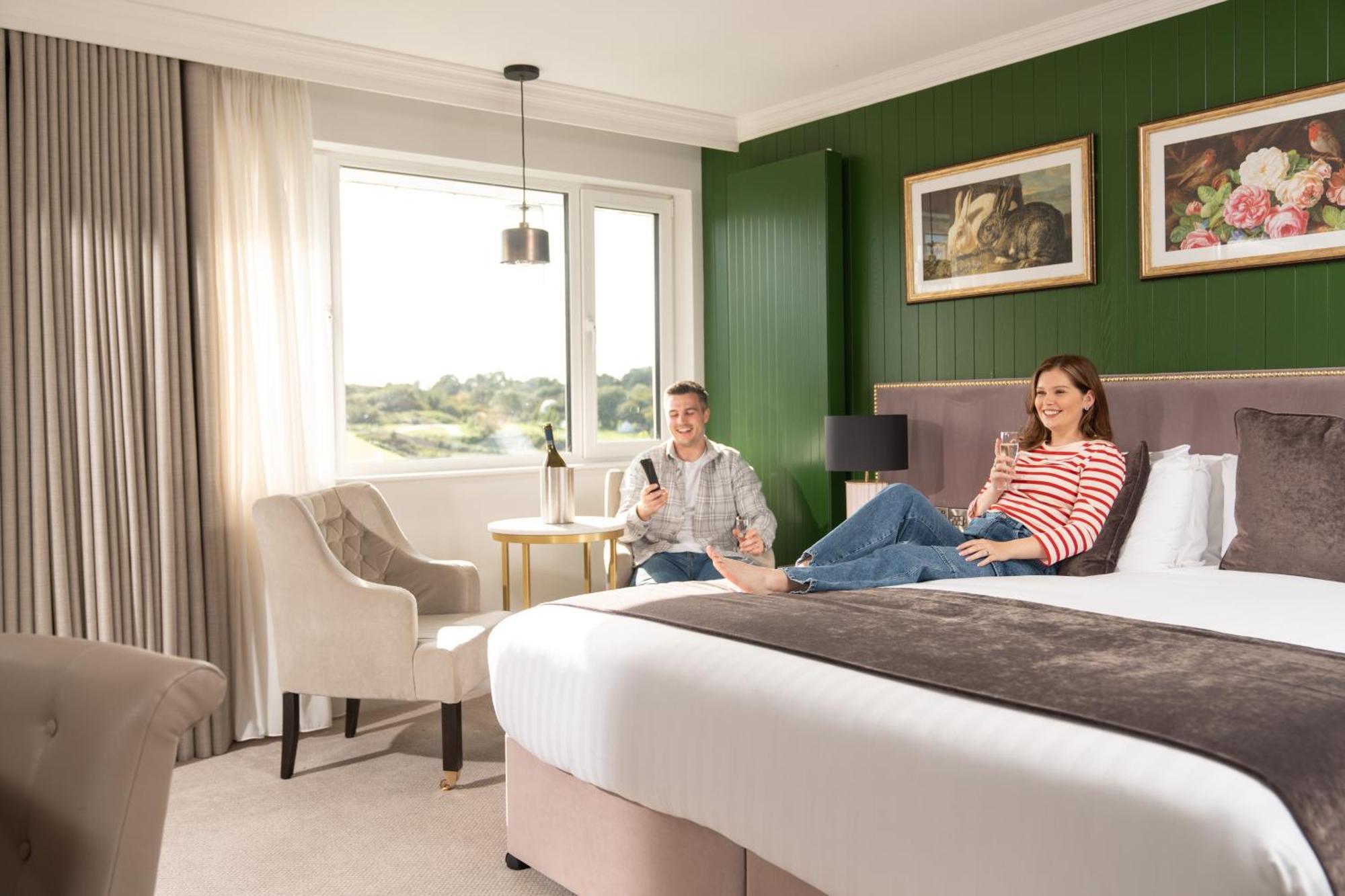 Ivanhoe Inn&Hotel Belfast Buitenkant foto