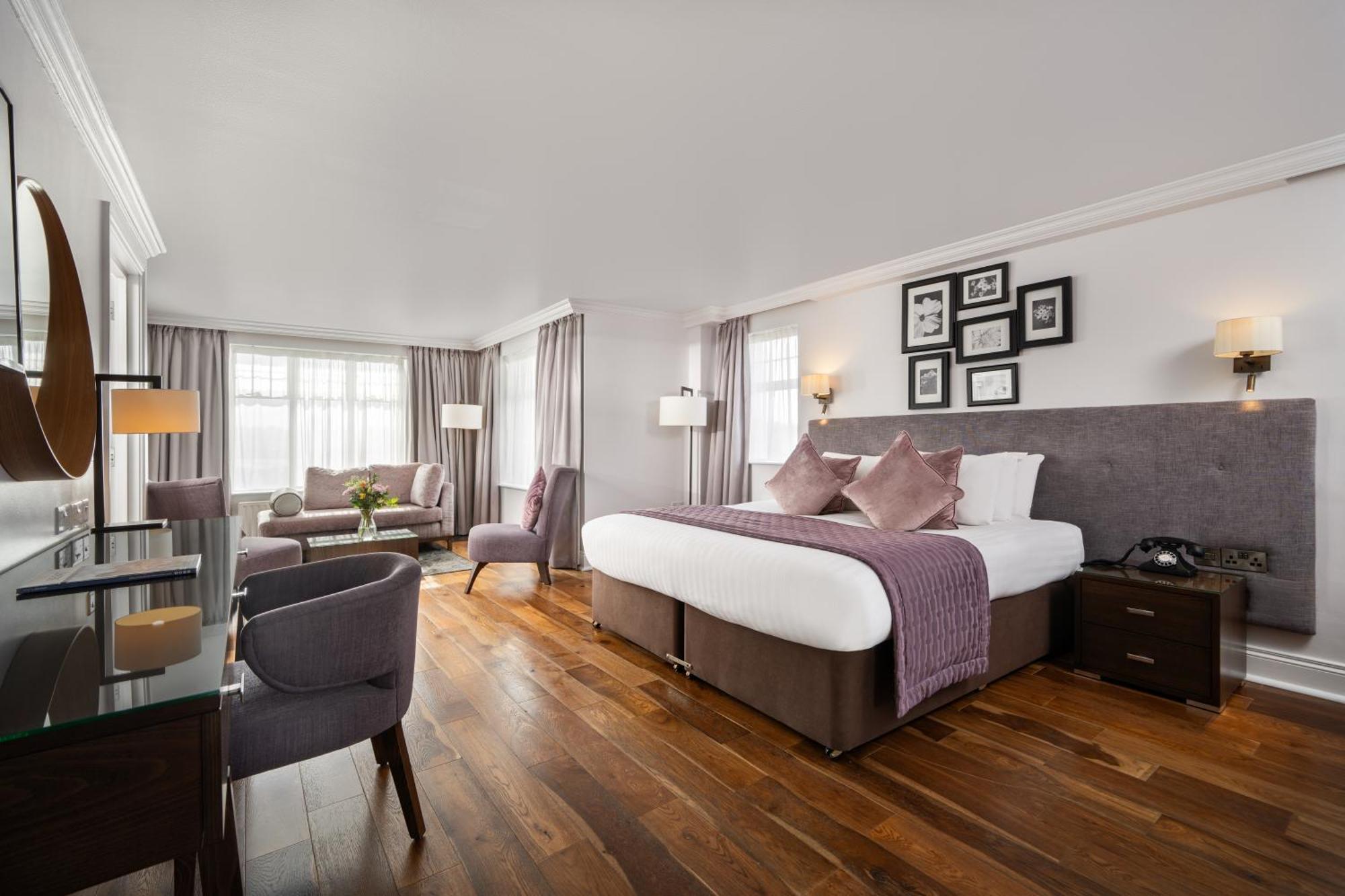 Ivanhoe Inn&Hotel Belfast Buitenkant foto